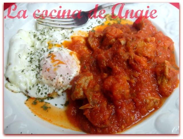 MAGRO CON TOMATE y 4º CUMPLEBLOG