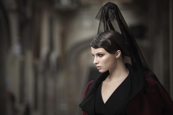 ANDRÉ BADI _ VESTIR ES UN ARTE