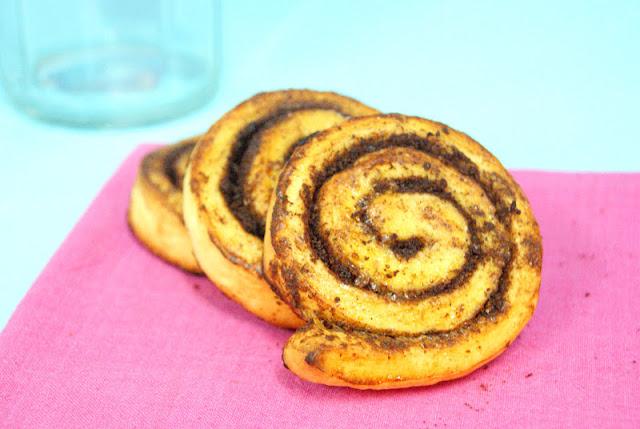 Cinnamon rolls