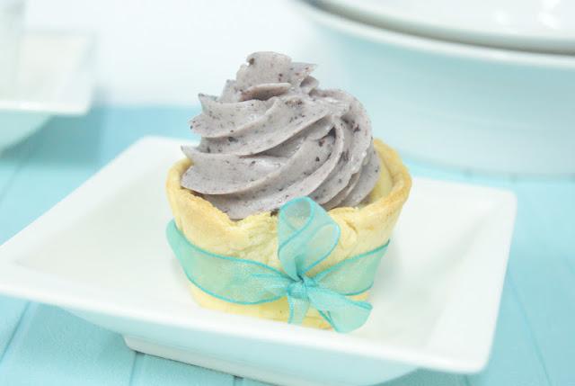 Cupcakes de queso y arándanos