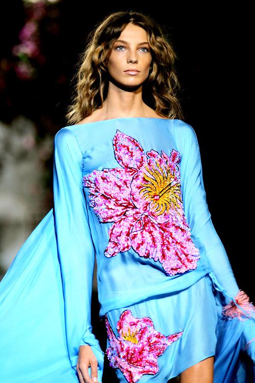 AHORA TOCA ESPERAR ...