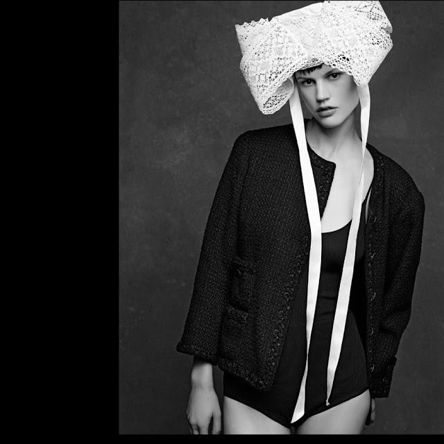 LA CHAQUETITA NEGRA DE CHANEL