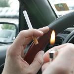 Los tóxicos del tabaco se acumulan en los coches incluso con la ventana abierta