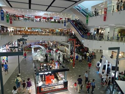 aw12 outlet florencia Tú decides: outlet, ¿si o no?