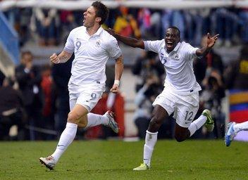 1-1: España paga los fallos ante Francia