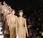fiebre oro: tonos metálicos sorprenden este invierno