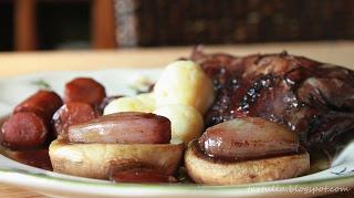 Coq au Vin con cebollas glaseadas Coq au Vin con cebollas glaseadas