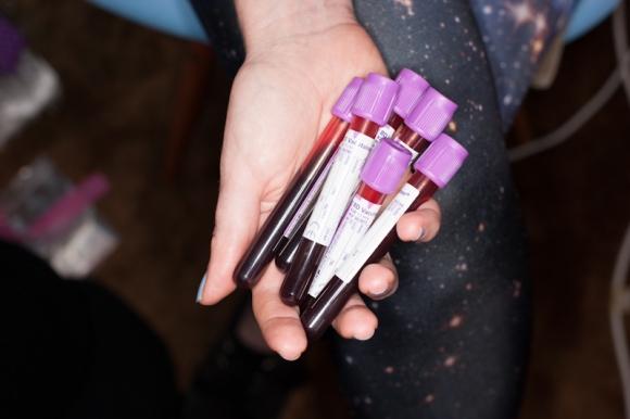 La promo con sangre entra