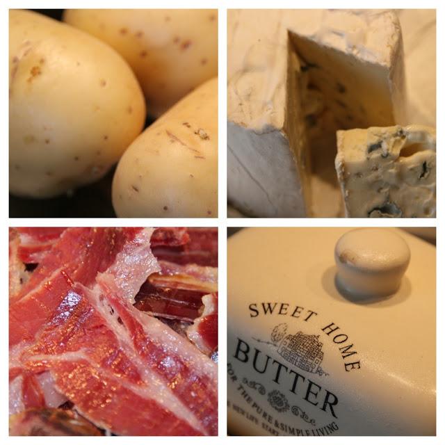 patatas con ibérico y queso azul - patatoes with iberico and blue cheese