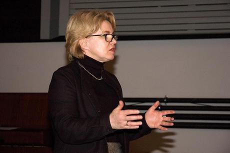 29 Festival de Cine de Bogotá: Roots. -Cien años de Guerra y música