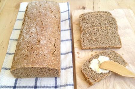 Smørrebrød recetas sencillas pan recetas pan oscuro recetas pan negro recetas pan kitchen aid recetas pan delikatissen recetas pan aleman danés escandianvo recetas fáciles pan recetas delikatissen recetas de pan levadura fresca receta pan trigo integral receta pan espelta receta pan centeno receta de pan caserp pan sin calorias grasas pan sano pan negro aleman escandinavo danes pan integral receta sencilla pan integral dieta receta pan con distintas harinas receta harina integral de centeno espelta trigo hacer pan en casa gastroblogger gastroblog gastro blog recetas de pan fotos de panes caseros día mundial del pan congelar el pan blog de gastronomía 