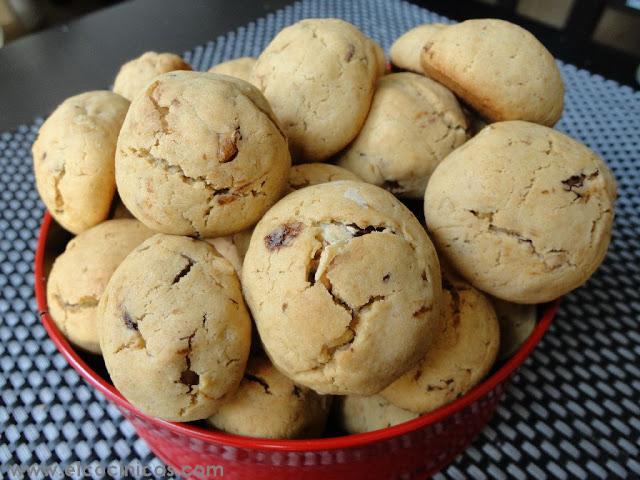 Galletas de nueces y café