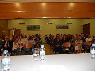 Reportaje fotográfico de la presentación de A mi manera