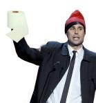 Jimmy Jump se cuela en el baño de un señor que hacía caca