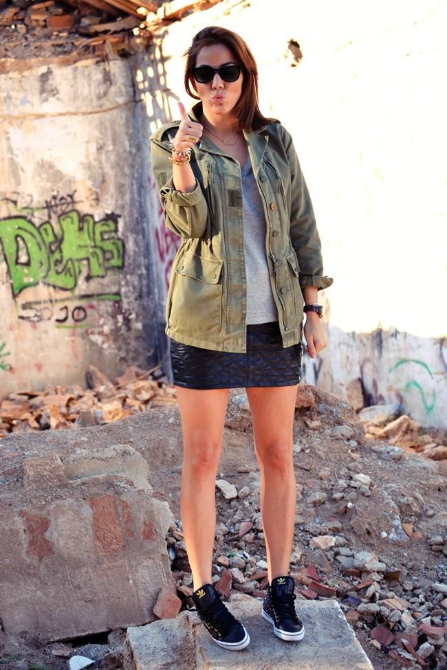 LeAtHeR SkIrT: LOOK 3 (ARMY)