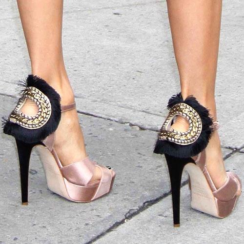 SUNDAY PICTURES DEDICADO A MENTAL HESITATION