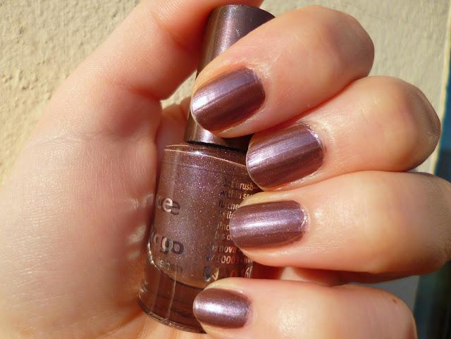 Essence Colour&Go; nº 73 Princess Prunella