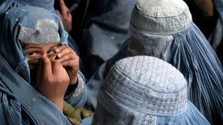 (522) UNA AFGANA ES DECAPITADA POR SU SUEGRA POR NEGARSE A PROSTITUIRSE