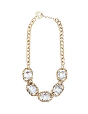 When ACCESSORIES are protagonists...