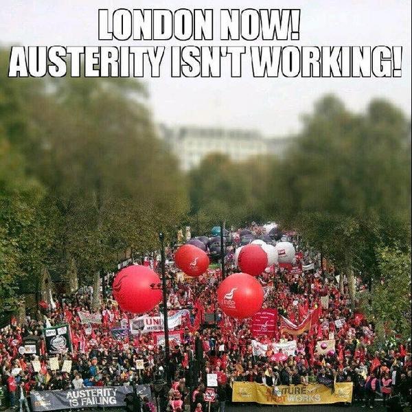 Londres sale a la calle contra los recortes