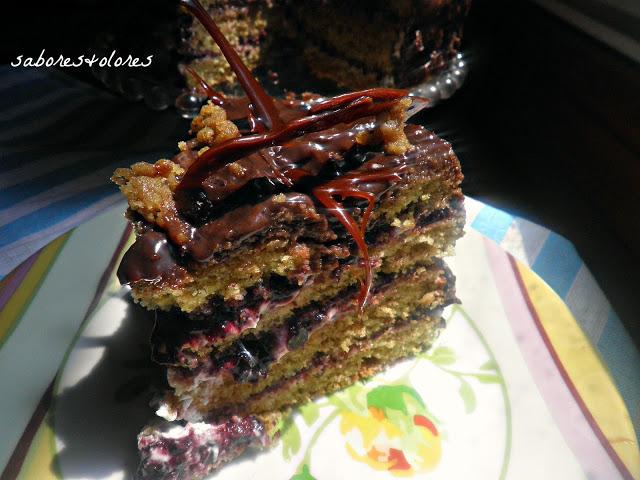 TARTA DE NUECES Y CHOCOLATE TARTA DE NUECES Y CHOCOLATE