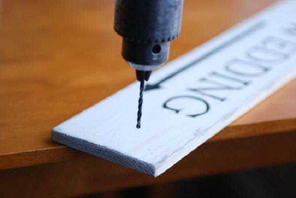 Tutorial: ¡Escribe los carteles señalizadores de tu boda!