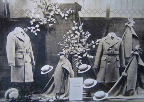 Escaparate de Sombrerería y Complementos