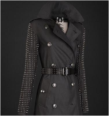 Trench essential in your closet