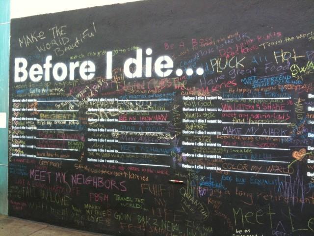 Before I Die Comes to Chicago street art installation Chicago 