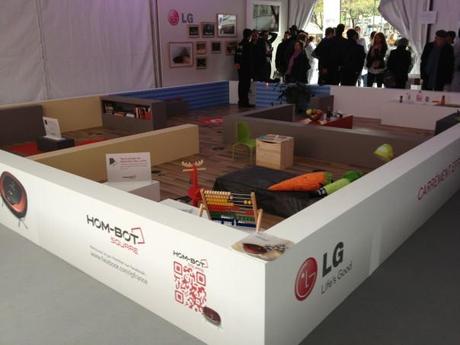 Misión LG Hom-Bot Pompidou Beaubourg Square-3