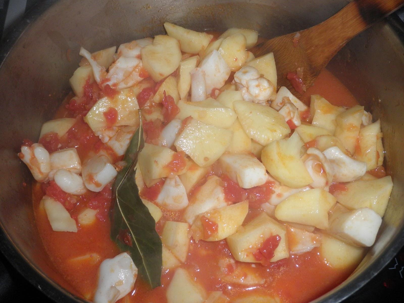 Sepia estofada con patatas