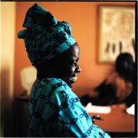 “Mujeres de la tierra” by Jordi Oliver