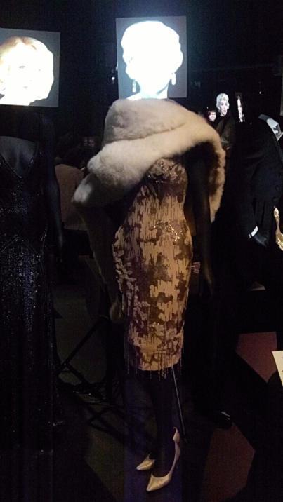 982_4262 Hollywood Costume, el vestuario de las estrellas