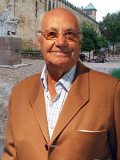 EL CERVATILLO TAURINO PREMIA A DON ELISEO MORÁN GÓMEZ