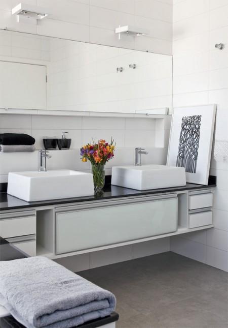 sillas eames negro muebles sillas de nogal estilo nórdico estilo escandinavo estantería reciclada amarilla estampados de rayas blancas y negra decoración diseño de interiores Decoración vibrante decoración nórdica en colores oscuros decoración moderna decoración escandinava decoración en São Paulo Brasil decoración en neutros con toques de color decoración de interiores decoración de diseño deco blogger cálida y aireada blog estilo nórdico blog deco blog de interiorismo blog de decoración 