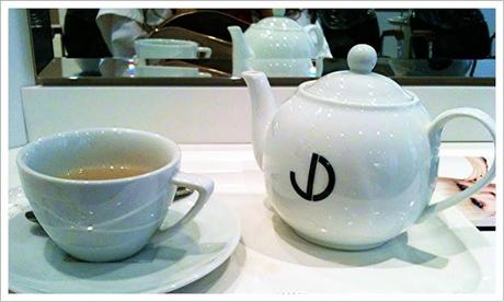 Snapshots from the coiffeur!! Snapshots from the coiffeur!!