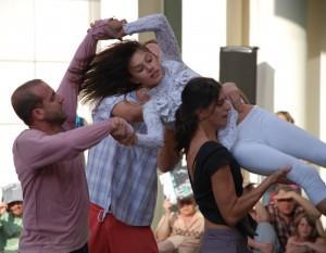 Ampliar la confianza (Festival Danza MACBA, Barcelona, juny 2011) AMPLIAR LA CONFIANZA