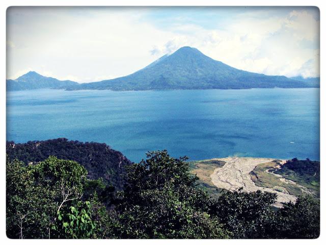 Volcanes de Guatemala: barrocos y americanos