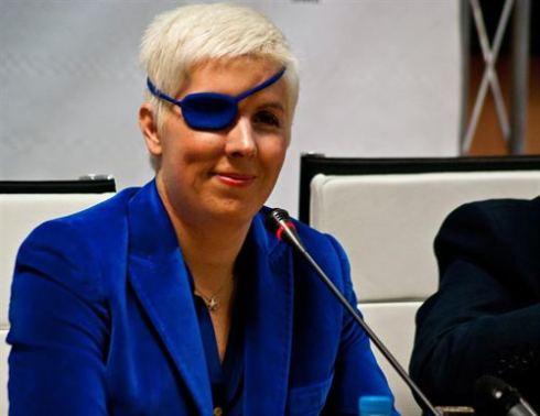 María de Villota gana su mejor carrera