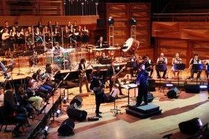 Orquesta de Rock Sinfónico y Coro Juvenil Simón Bolívar rinden Tributo a Queen en el Teatro de Chacao