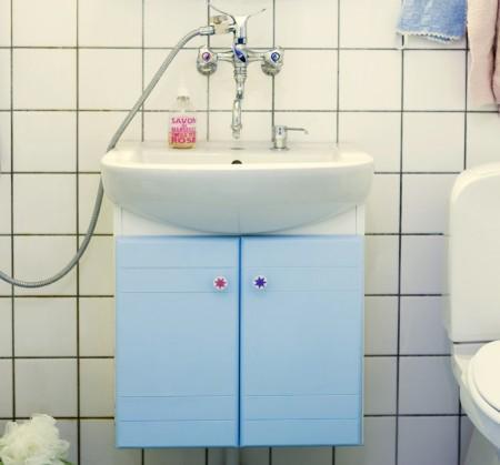 walking closet decoración muchos colores en el hogar estilo nórdico estilo escandinavo estampados colores pastel diseño pisos pequeños diseño de interiores decoración pisos pequeños decoración nórdica decoración femenina decoración escandinava decoración en colores pastel decoración en blanco decoración divertida decoración de interiores decoración con ganchillo decoración con artículos cerámica colores deco blogger cojines estampados color pastel cojines de colores blog interiorismo blog interiores nórdicos blog decoración nórdica blog deco 