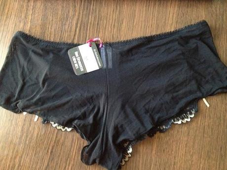 MyPantyBox Agosto, una braguita cada mes