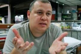 “La base chavista rechaza prácticas típicas de los politiqueros de oficio” (entrevista en Ciudad CCS, 22 de octubre de 2012).