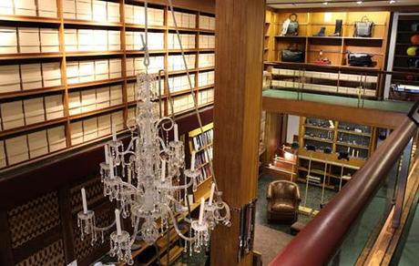 Vestirse por los pies en “Le Marché Aux Puces”