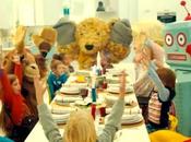 IKEA: Playing with friends