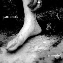 Discos: Trampin´(Patti Smith, 2004)