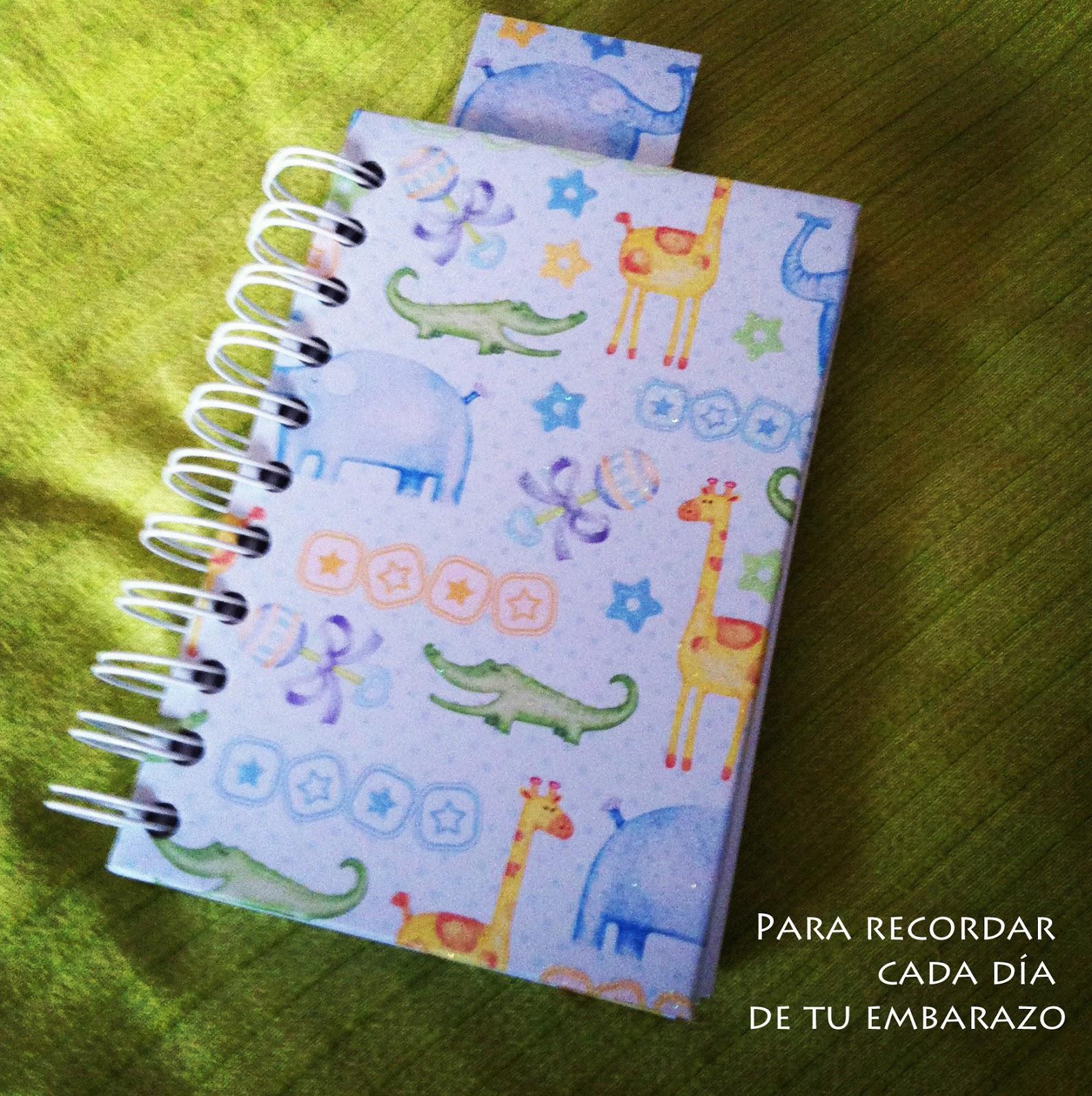 Libreta hecha a mano con motivos infantiles