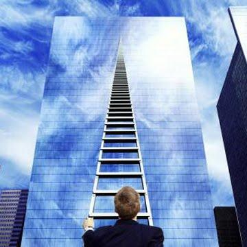 Imagen de hombre y escalera