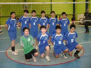 LA ESCUELA HERNANDO DE MAGALLANES ALCANZA LA SEMIFINAL DEL VÓLEIBOL VARONES SUB 14