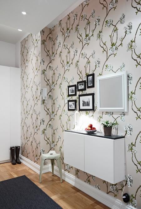 suelo de parquet de arce sillas eames blancas muebles de los 50 eames muebles de diseño moldura y rosetones en techo mesa ikea mecedora eames blanca lamparas de ikea estilo nórdico diseño de interiores decoración sueca decoración nórdica decoración escandinava decoración en blanco decoración elegante nórdica decoración de interiores decoración de dormitorios decoración de comedores decoración comedores deco blogger cocinas modernas suecas cocinas blancas chimeneas suecas con losetas labradas chimenea sueca blog interiorismo nórdico blog decoración nórdica blog deco 